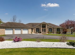 11418 Misty Meadow Dr, Cato, NY 13033