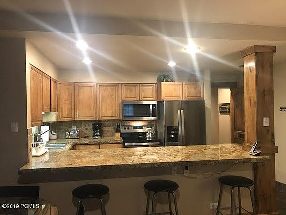 5th image of 1325 Lowell Ave #5002