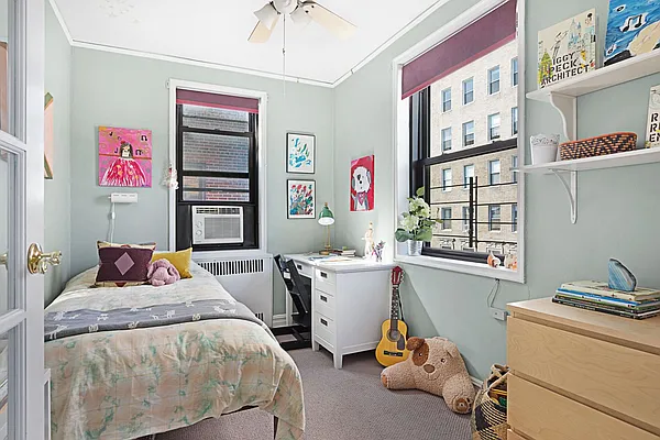 Sold by Compass | media 14