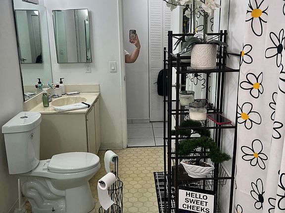 4th image of 9411 Fontainebleau Blvd APT 203
