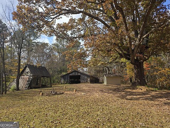 4th image of 1063 Damascus Rd