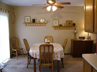 3S560 Lorraine Ave, Warrenville, IL 60555