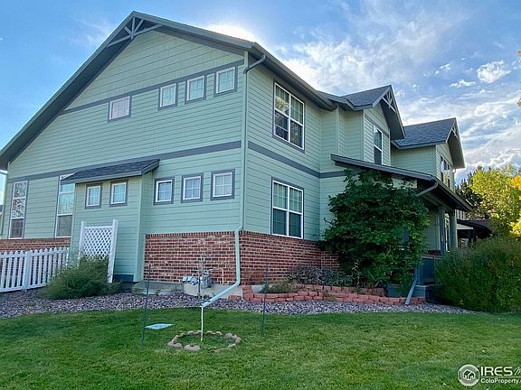 2nd image of 2451 Winding Dr