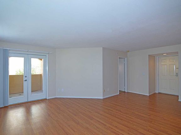 2nd image of 1260 Cleveland Ave #127