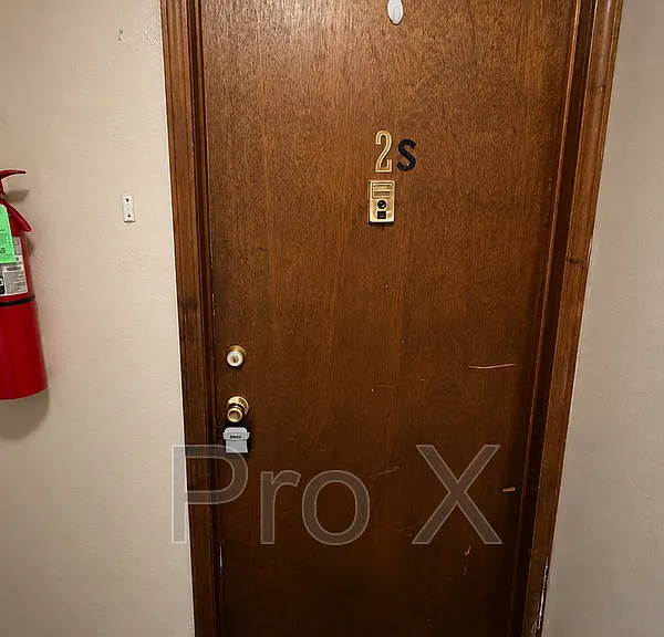 1807 Grand Ave #2S — Photo 2