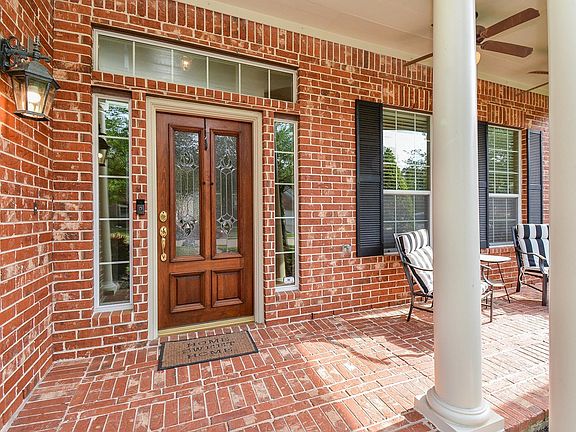4th image of 14022 Sherburn Manor Dr