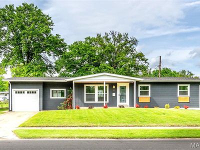 245 Humes Ln, Florissant, MO, 63031