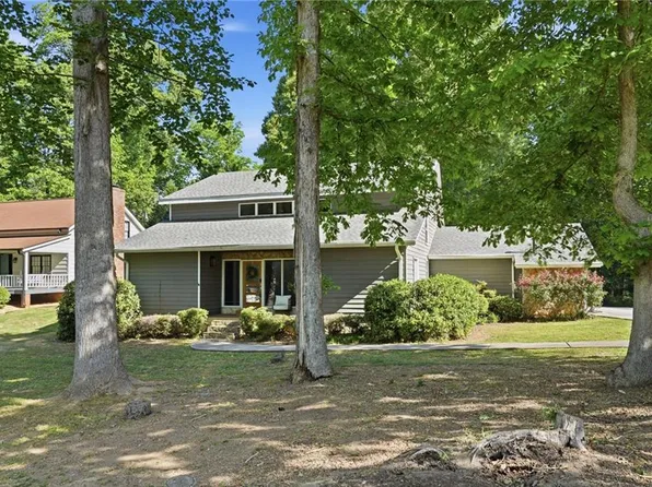 184 County Cork Dr SW, Mableton, GA 30126