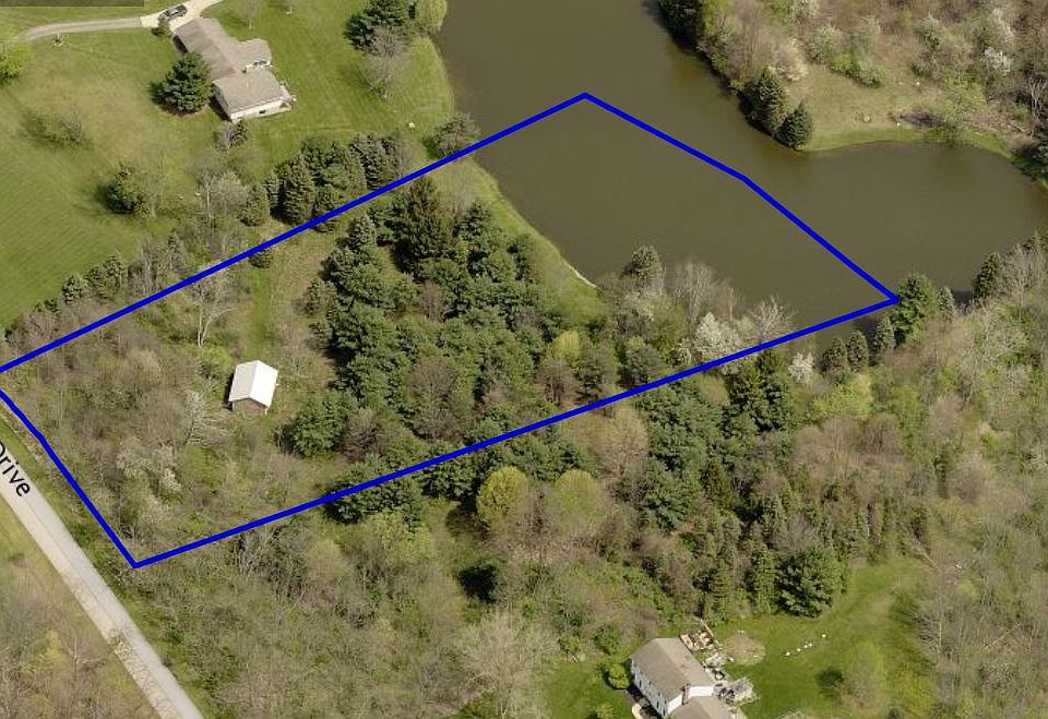 2nd image of 7513 Hidden Acres Dr