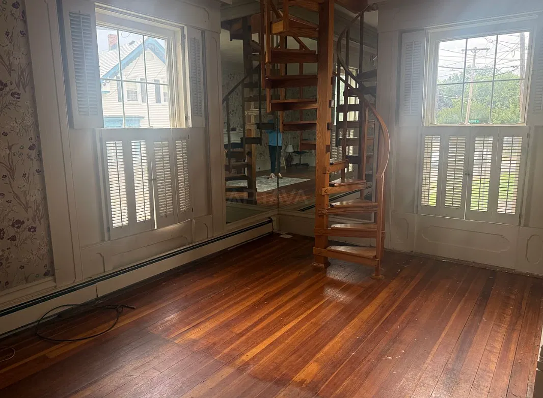 2 bed, $2,500 — Photo 3