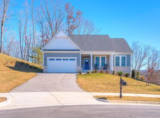 124 Kinloch Dr, Blacksburg, VA 24060