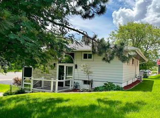 8 Deerwood St, Duluth, MN 55811