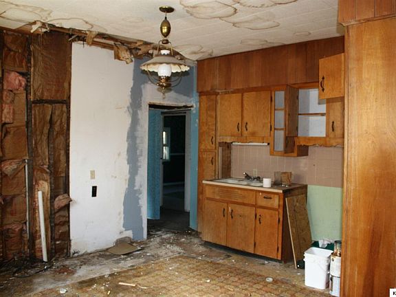 4th image of 31 E Sandusky St