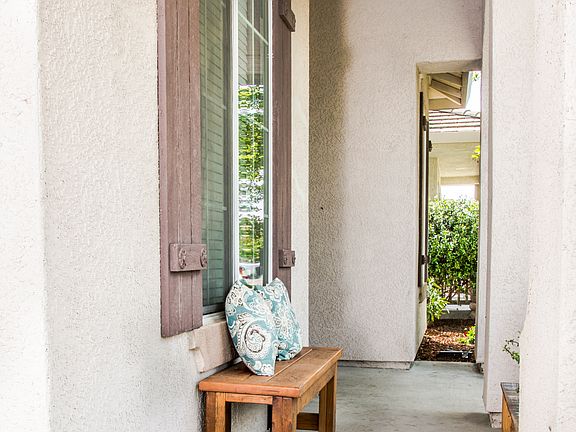 3rd image of 3305 Aruba St