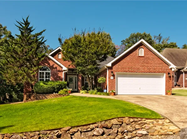 6 Merritt Cir, Bella Vista, AR 72714