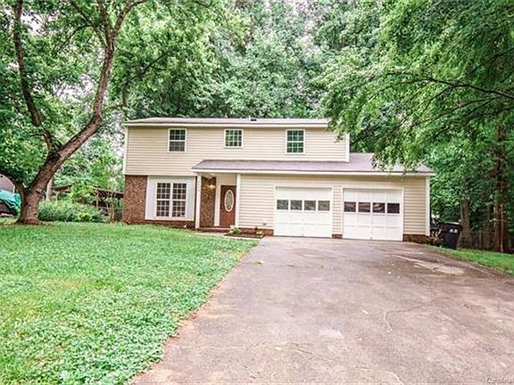 2nd image of 6303 Holly Knoll Dr