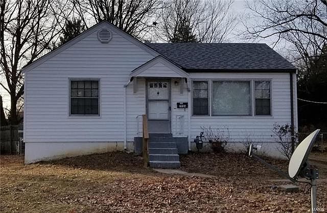 1st image of 7726 Utica Dr