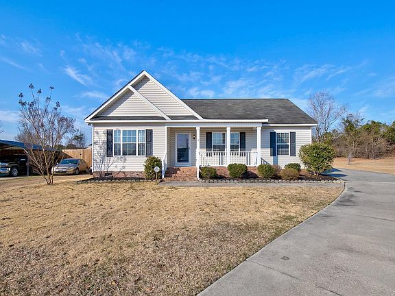 2nd image of 19 Amberhill Ct
