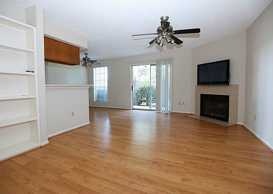 1st image of 2120 El Paseo St APT 2903
