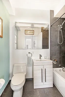 Sold by Nest Seekers International | media 9