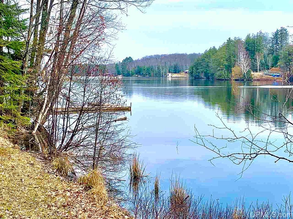 1st image of 320 S Shag Lake Dr