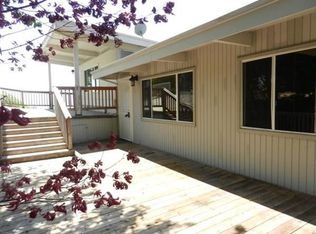 1941 Drake Dr, Oakland, CA 94611