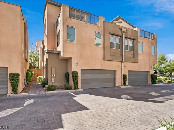 11361 Gravitation Dr, Las Vegas, NV 89135