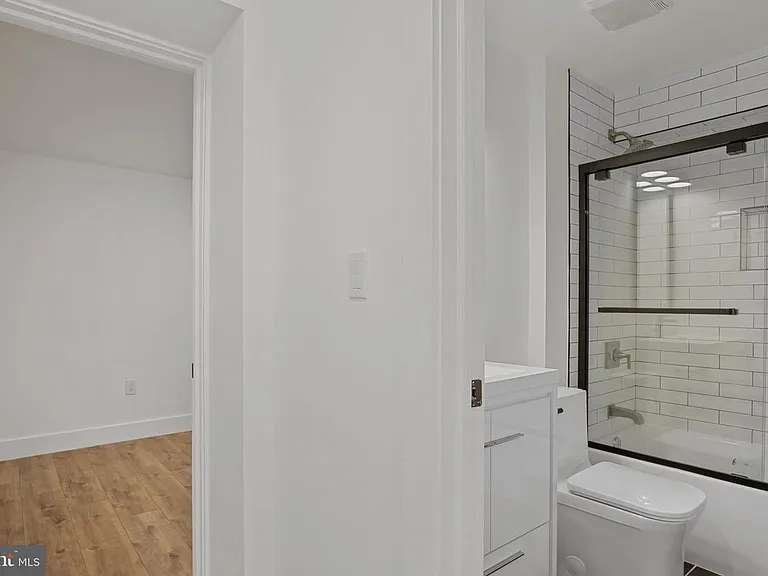 4321 20th St NE #B — Photo 7