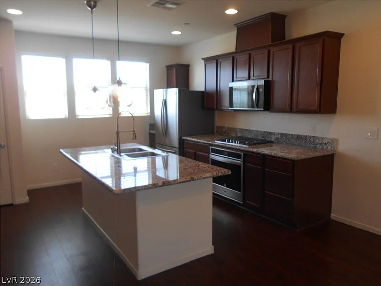 184 Petaluma Valley Dr — Photo 4