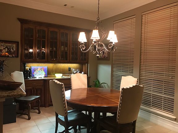 2nd image of 2409 Kathryn Dr