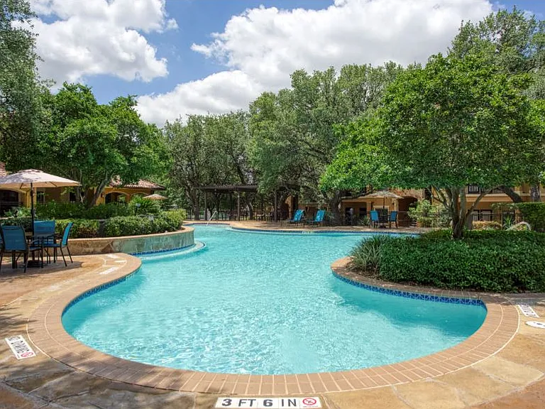 Montecristo Pool Area View