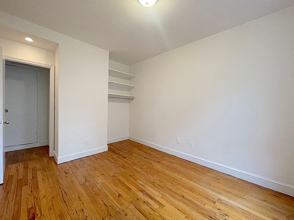 4th image of 150 Sullivan St APT 26