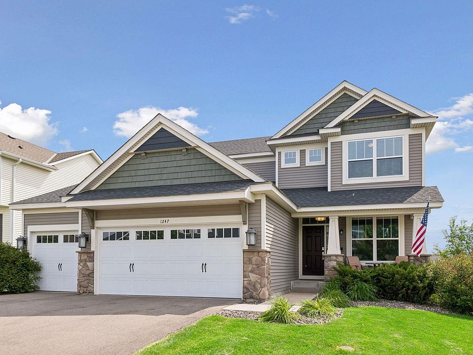 1st image of 1247 Maple Ln