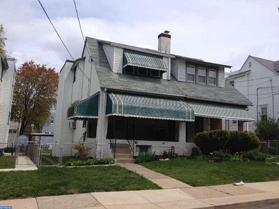 2nd image of 1115 Roosevelt Dr
