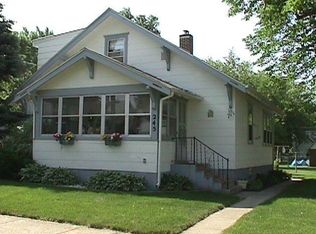 245 6th Pl SE, Mason City, IA 50401