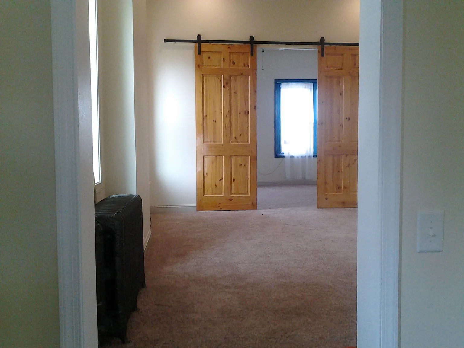 1 bed, 1.0 bath, 900 sqft, $950 — Photo 4