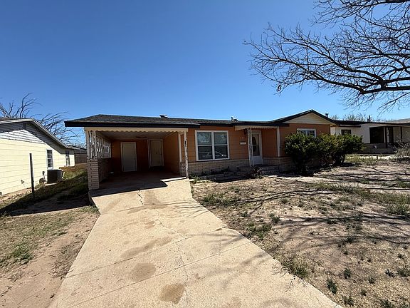 2nd image of 209 Circle Dr