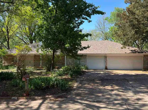 1412 S Surrey Dr, Stillwater, OK 74074