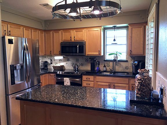 5th image of 1528 Trout Rd