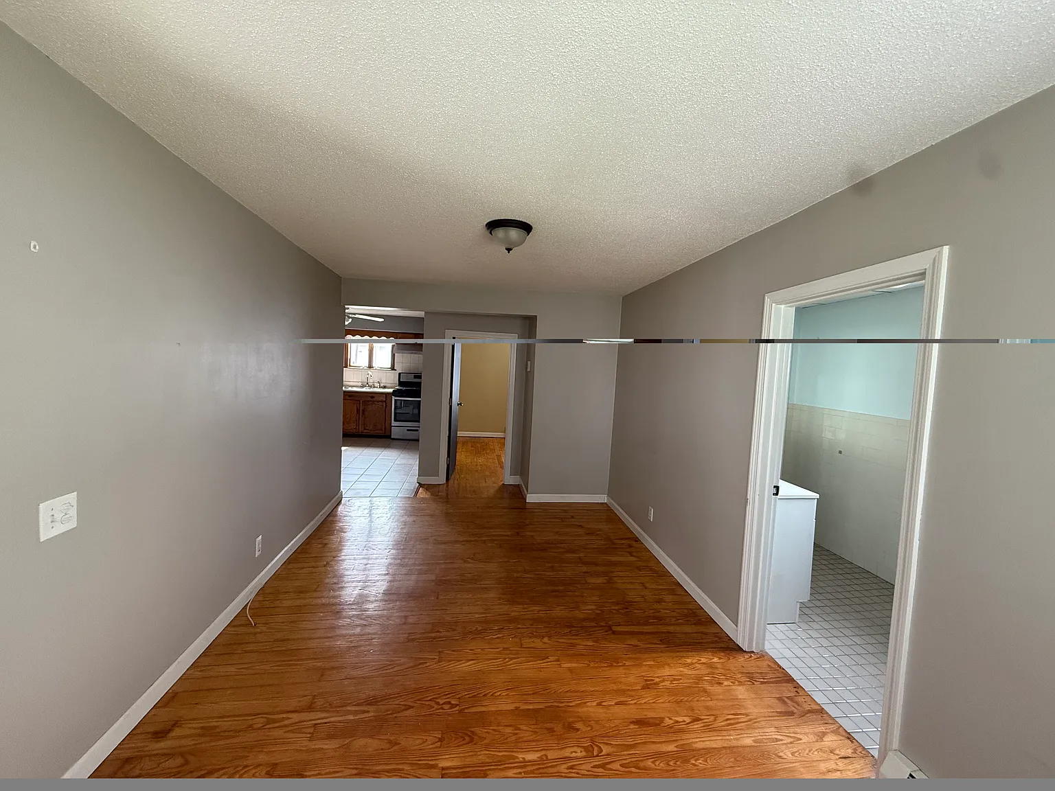 1 bed, 650 sqft, $1,000 — Photo 2