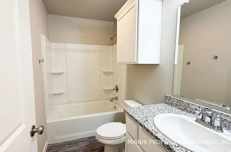 1907 Kirksey Ave — Photo 8