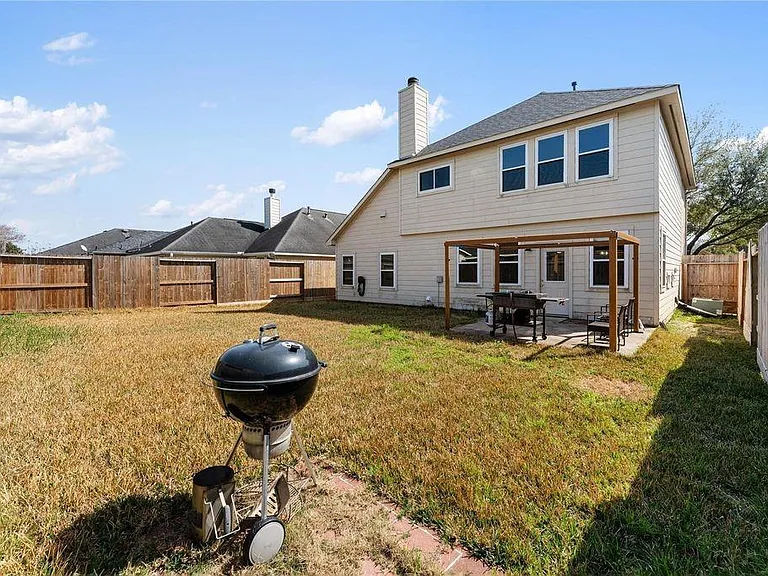 19106 Spring Meadows Ln — Photo 21