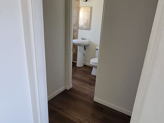4th image of 6565 Balboa Ave APT C