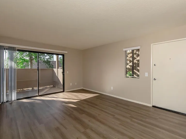 Westridge Apartment Homes — Photo 44