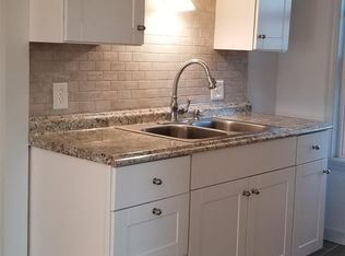 465 Smithfield Ave #2, Pawtucket, RI 02860