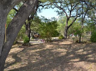 1404 E Lakeland Dr, Austin, TX 78732