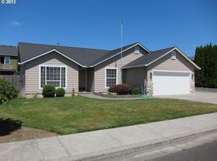 33943 SE Bernet Dr, Scappoose, OR 97056