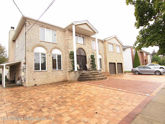 2nd image of 52 Gunton Pl