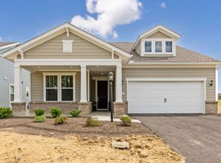 706 Oldcastle Rd, Lewis Center, OH 43035