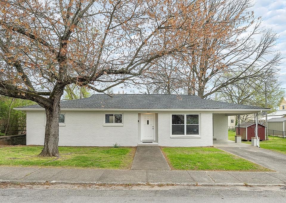 1st image of 106 N Main St